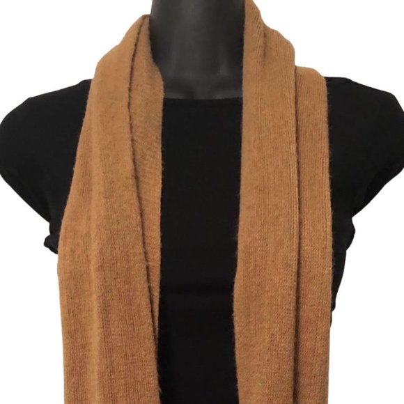 Soft Scarf - Picture 2 of 5